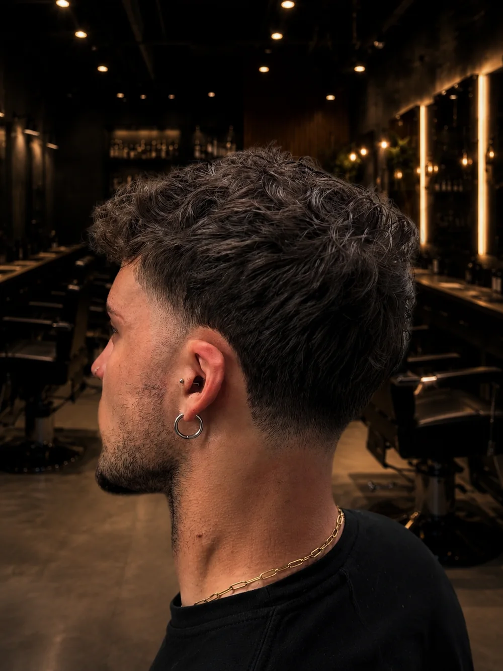 Coupe texturée avec dégradé fondu sur les côtés, Apex Barber Paris 14e